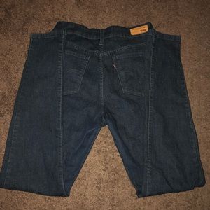 Levi’s Skinny Jeans 🎀